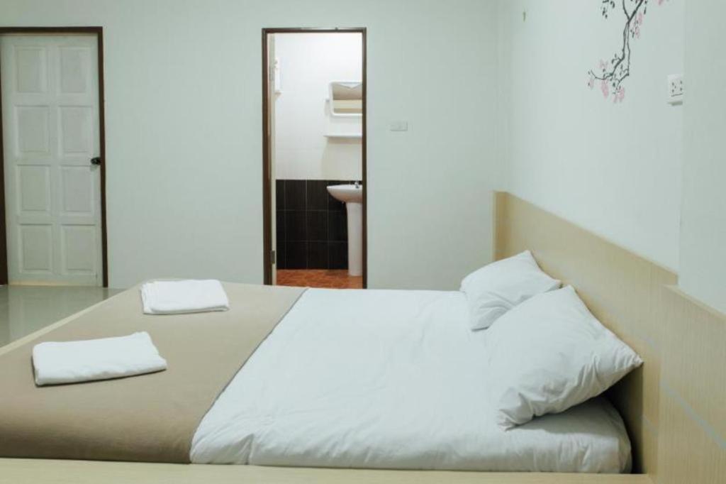 Cheaper Room Surat Thani Bagian luar foto